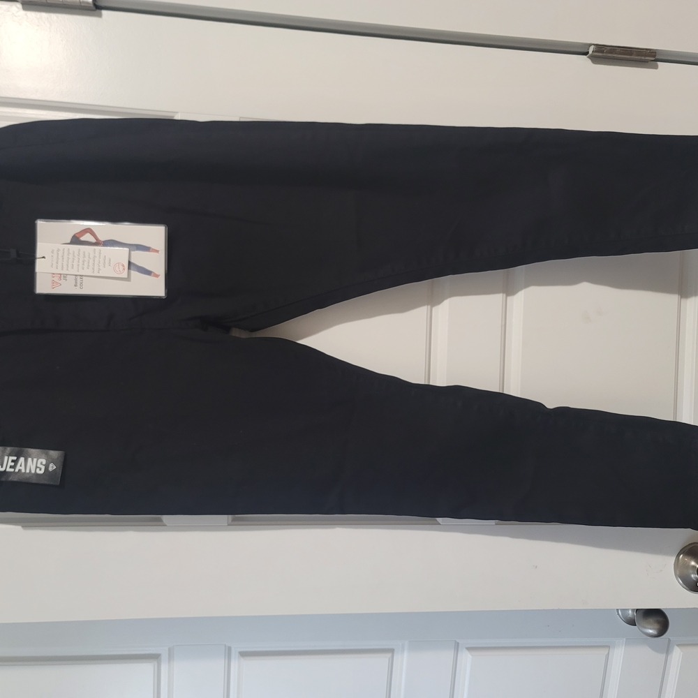 Sculpting Stretch Black Jeans